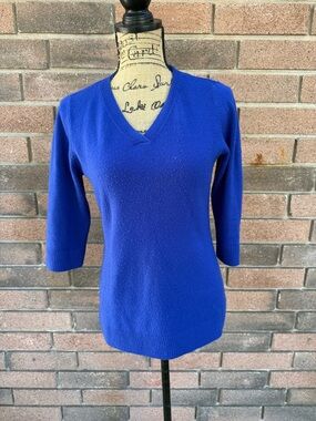Karen Scott Royal Blue V-Neck Sweater Size Medium Petite
